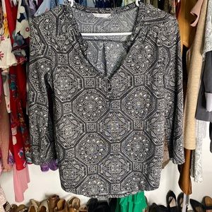 Patterned Buttoned Blouse | Size : M